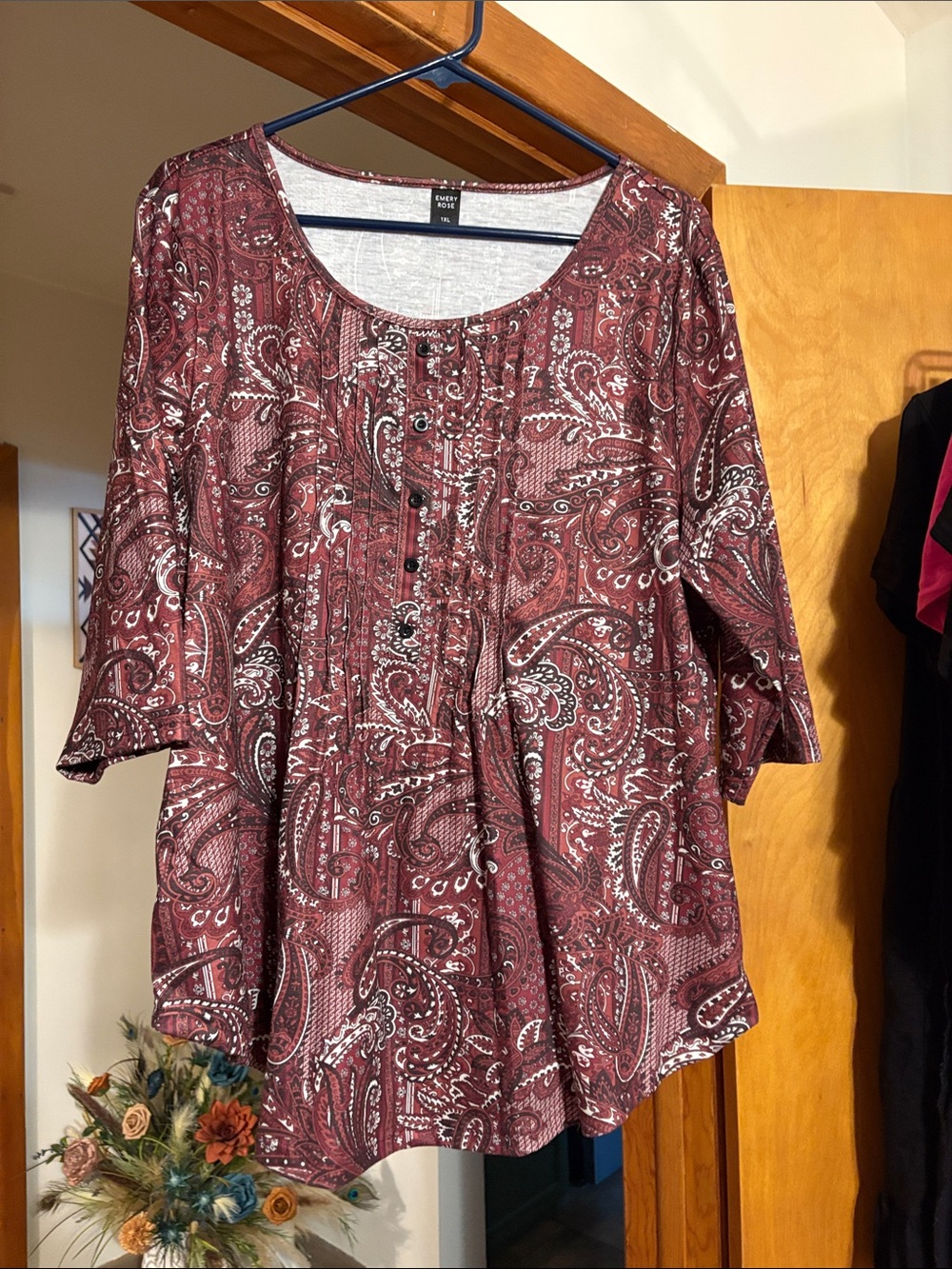 Women's Paisley Button-Front Tunic Top - Burgundy